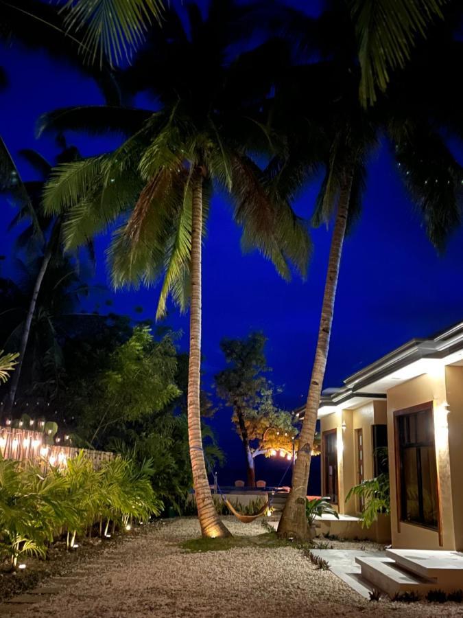 Southseas Beach Resort And Dive Center سانتاندير المظهر الخارجي الصورة