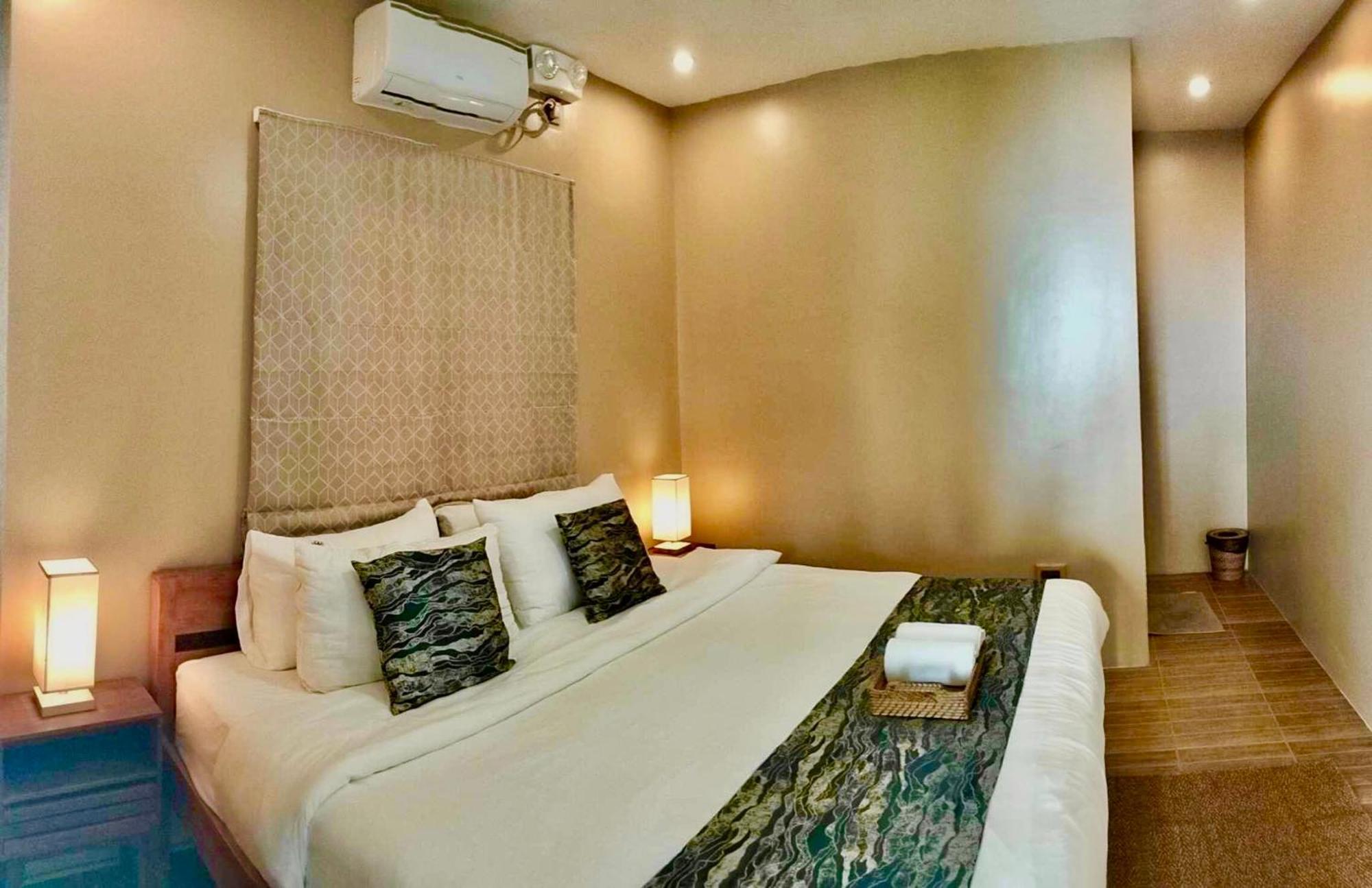 Southseas Beach Resort And Dive Center سانتاندير المظهر الخارجي الصورة